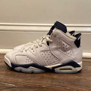 Jordan 6 Retro "White/Midnight Navy" Grade School Kids' Shoe Size 4Y